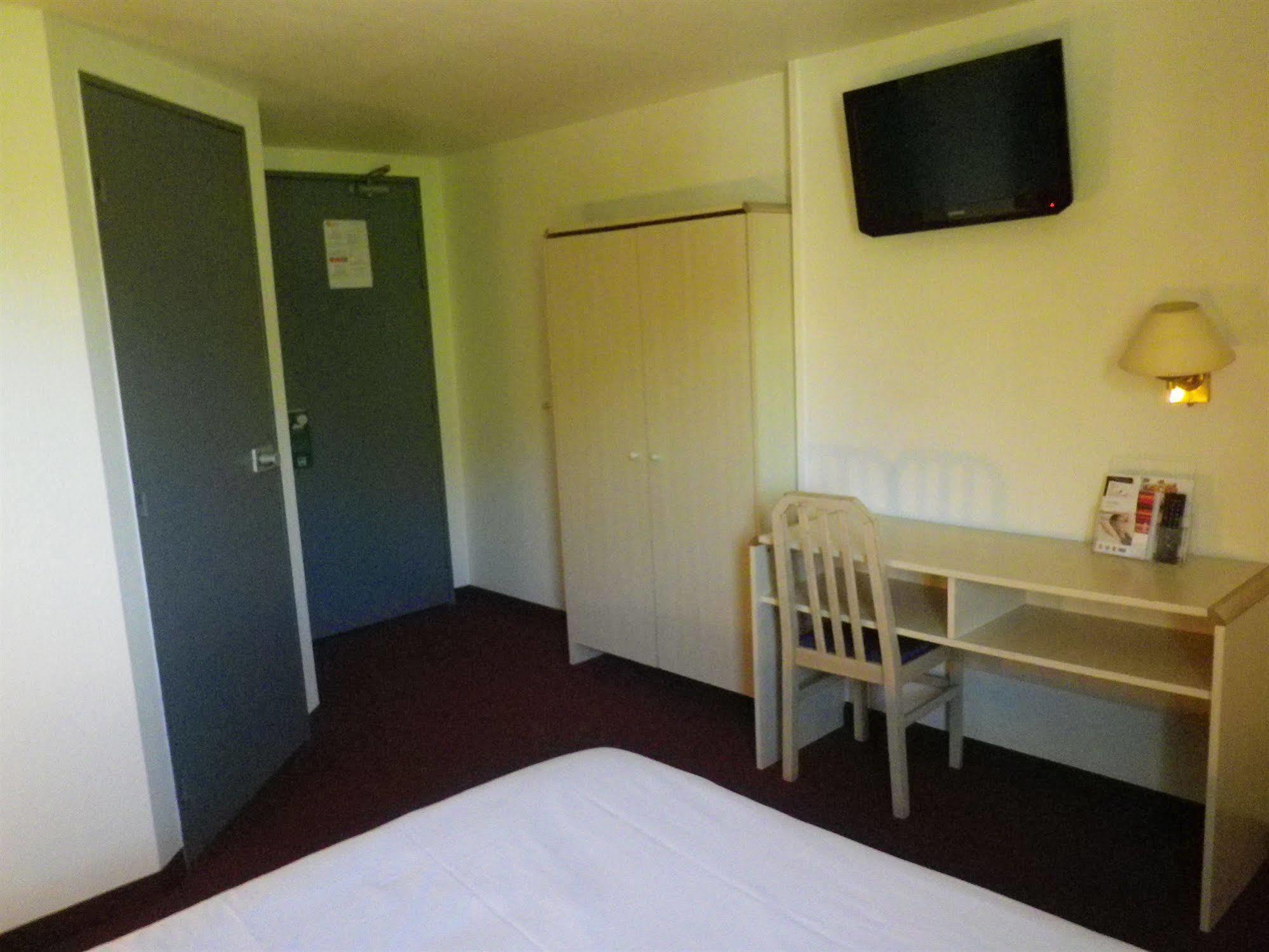 Hotel Amys Voreppe Eksteriør bilde